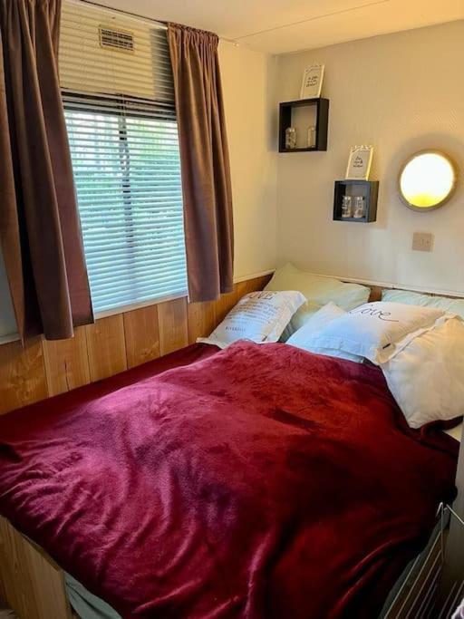 Sfeervol Chalet In Het Bos Nunspeet Kültér fotó